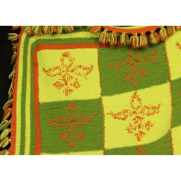 Vtg 70s Green Yellow Checkered Afghan Throw Blanket Floral Crest Knot Fringe - Picture 3 of 6